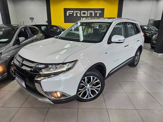 MITSUBISHI OUTLANDER 3.0 GT 4X4 V6 24V GASOLINA 4P AUTOMÁTICO